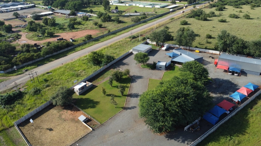 Commercial Property for Sale in Kroondal North West